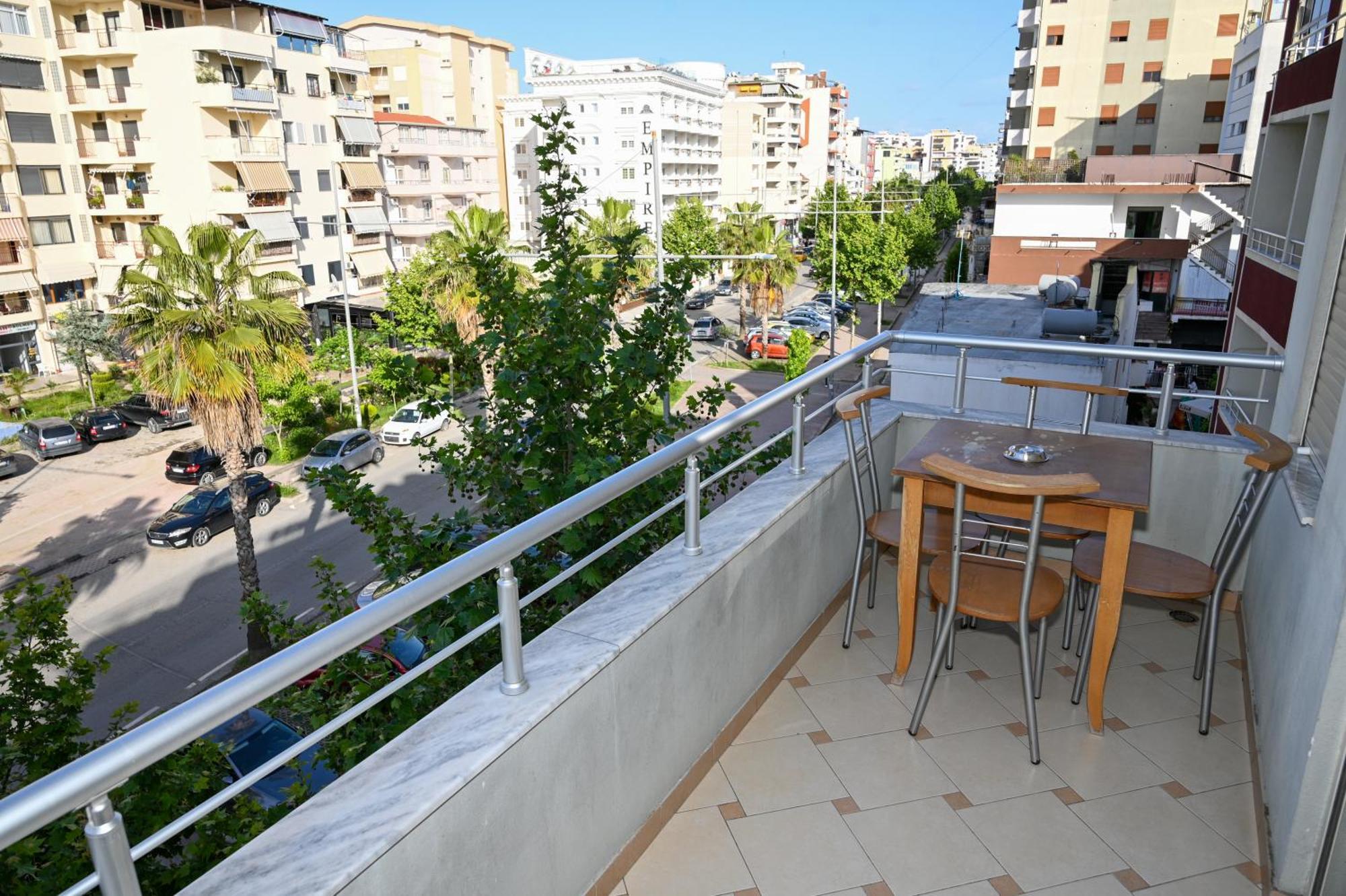 Hotel Vila Emes Durrës 객실 사진