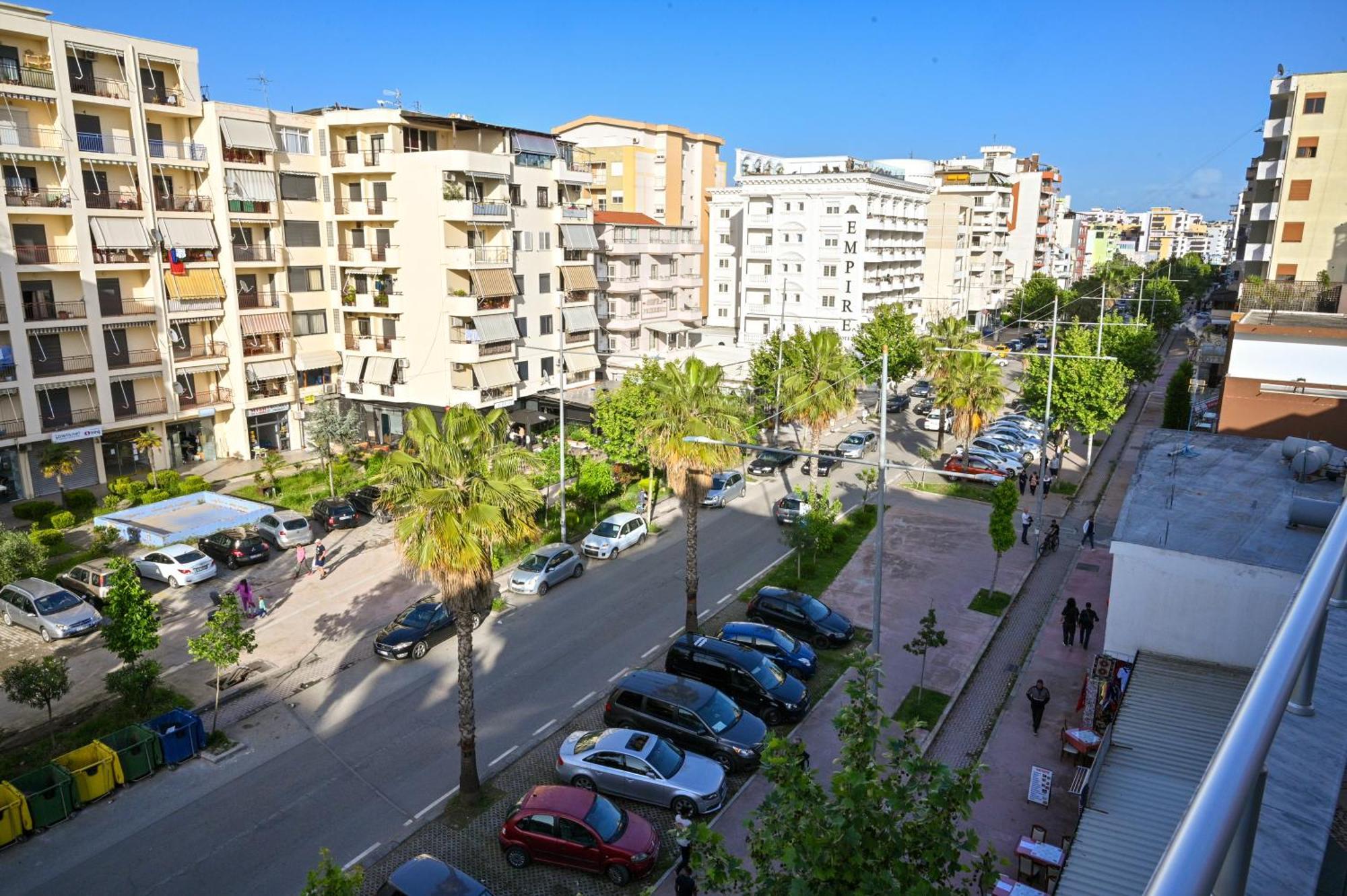 Hotel Vila Emes Durrës 외부 사진