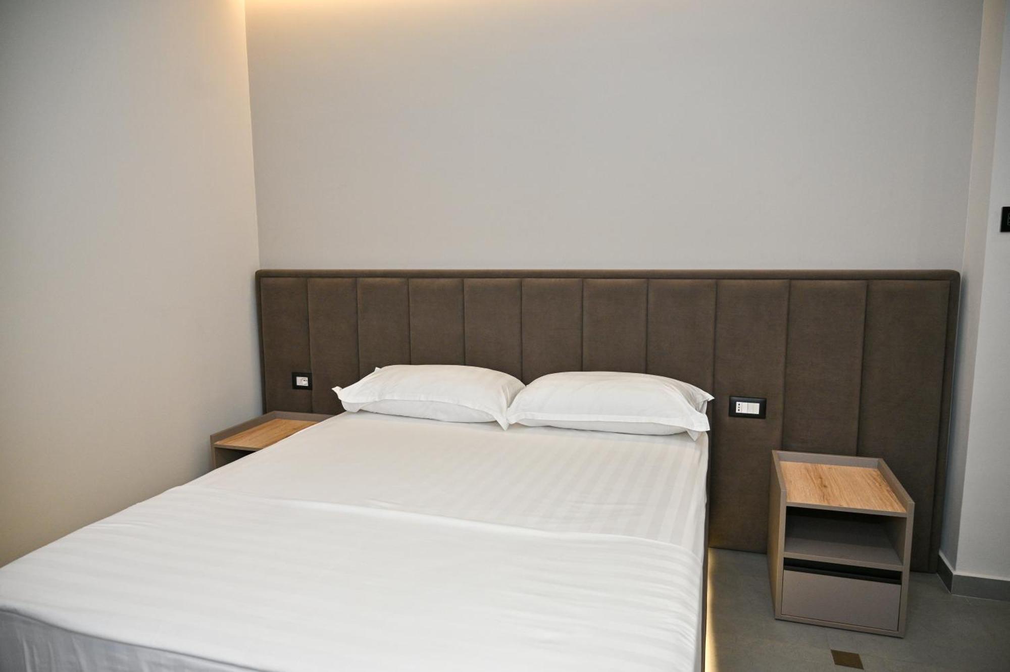 Hotel Vila Emes Durrës 객실 사진