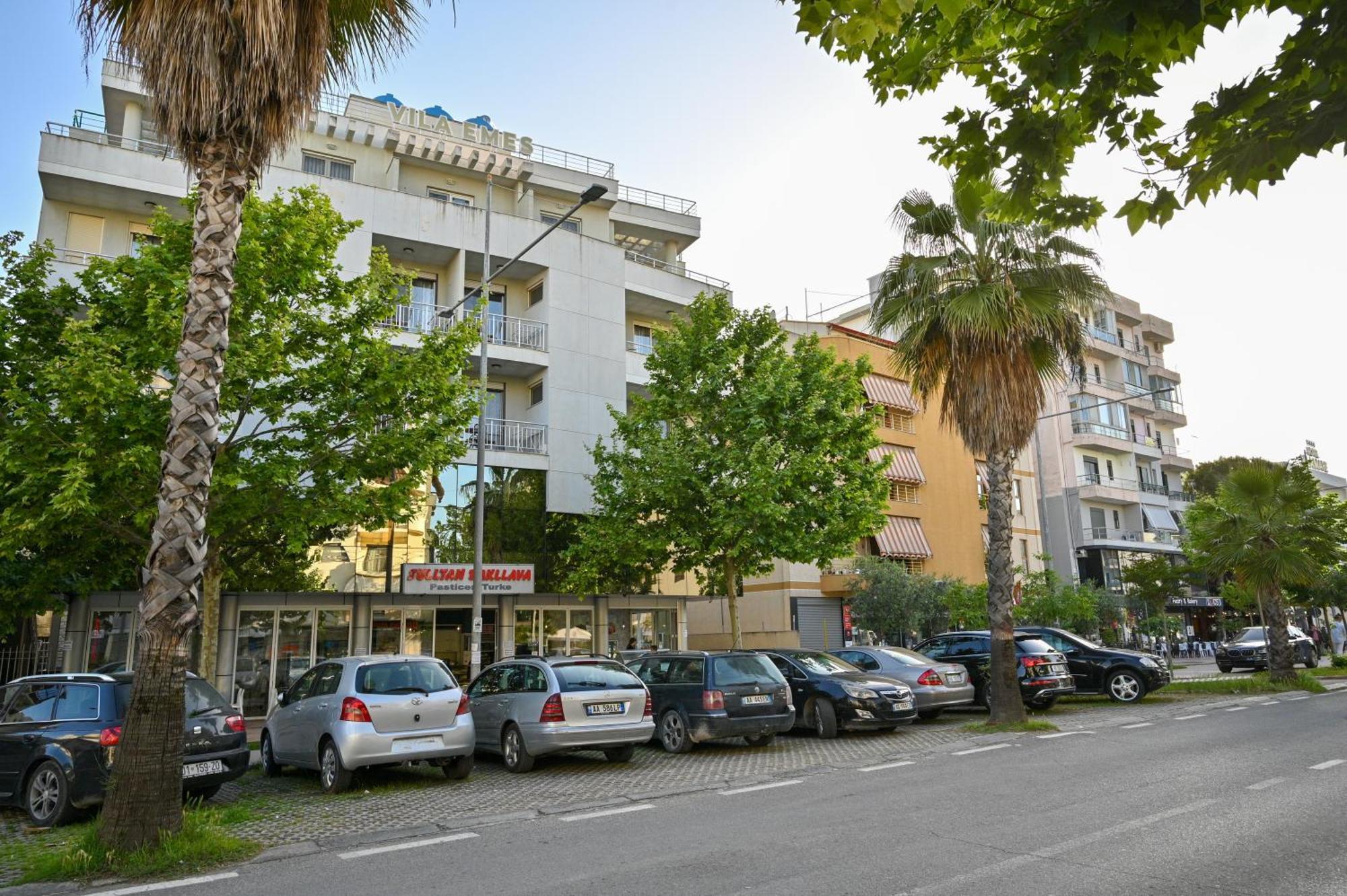 Hotel Vila Emes Durrës 외부 사진
