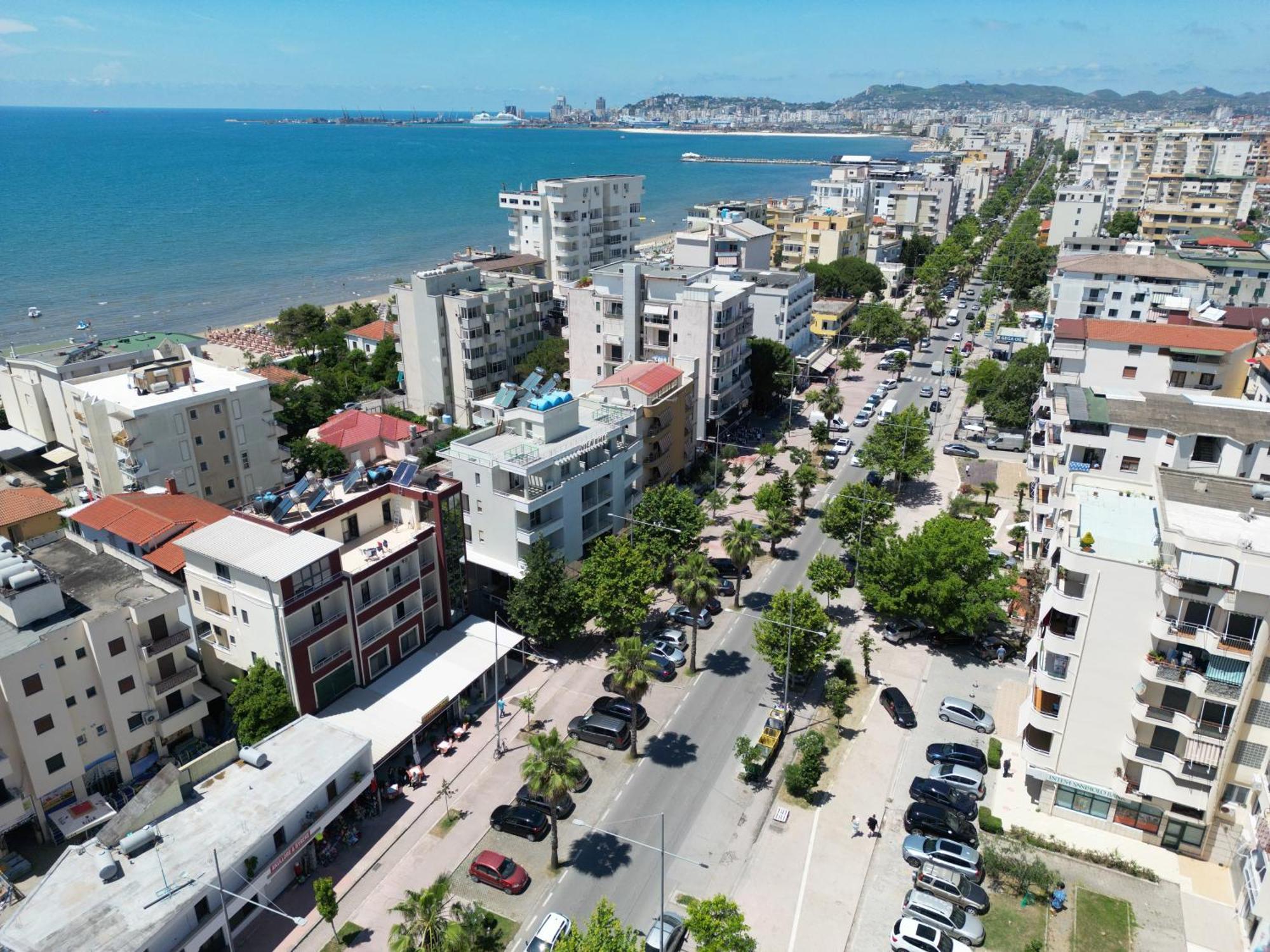 Hotel Vila Emes Durrës 외부 사진
