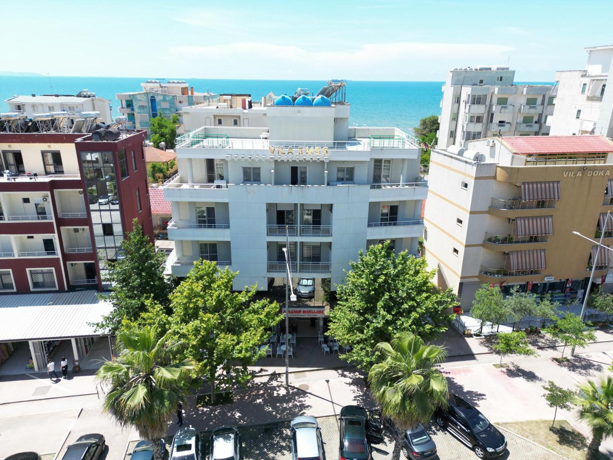 Hotel Vila Emes Durrës 외부 사진
